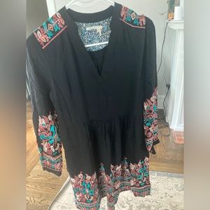 NWOT Floreat embroidered dress size small